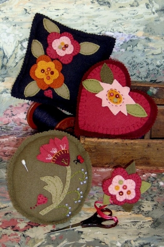 Picture of Elegant Floral Pin Cushions