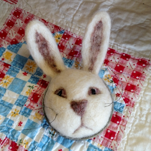 Picture of Bunny Face in Zinc Jar Lid - #5062