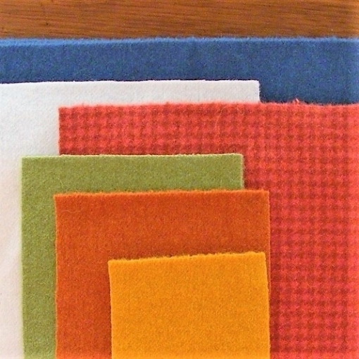 Snowman's Village Table Runner - Wool Fabric Pack