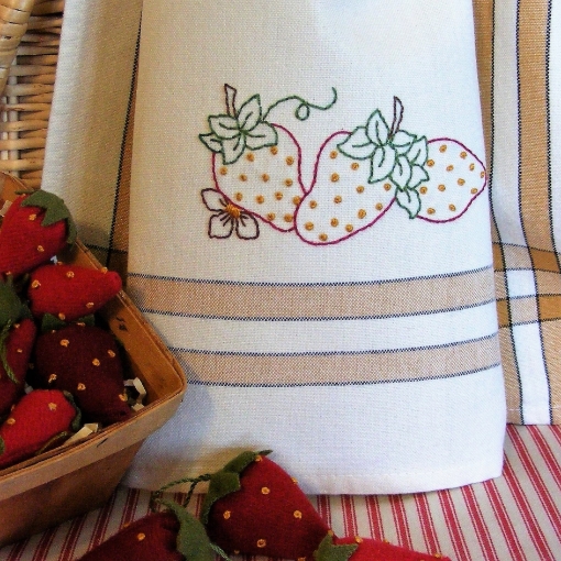 Strawberry Tyme Tea Towel Embroidery Pattern
