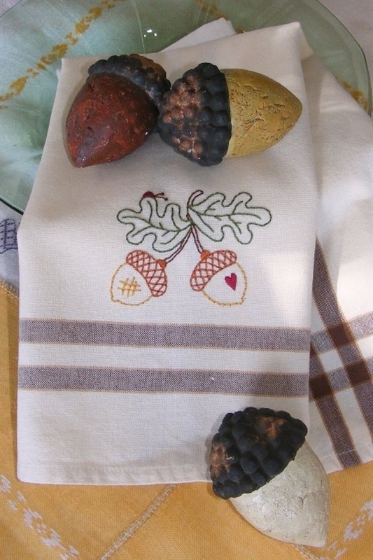 Autumn Acorn Machine Embroidery Tea Towel Design