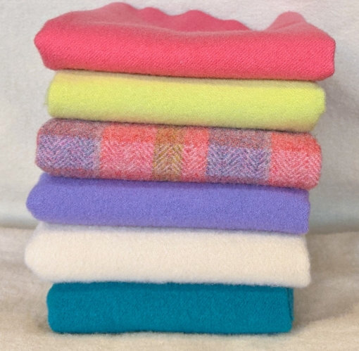 Picture of Bunny Pre-Felted Wool Bundle