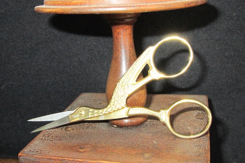 Traditional Gold Stork Embroidery Scissors