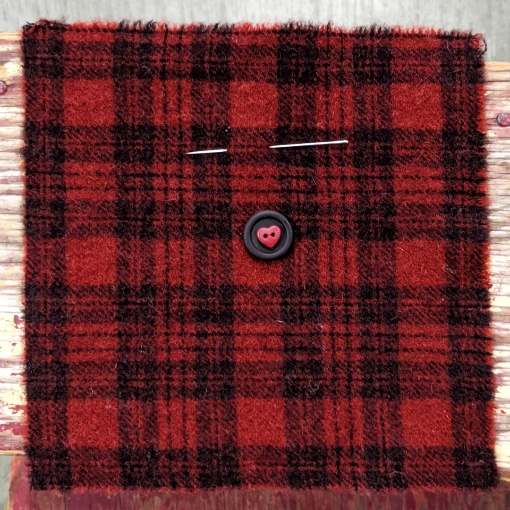 Picture of Wooly Valentine Heart Pin Cushion Materials Pack