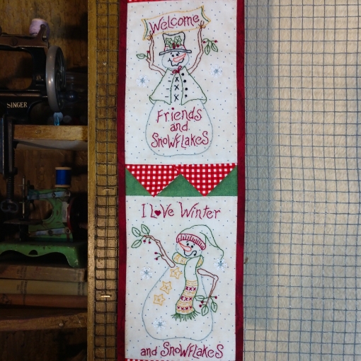 Friends and Snowflakes Hand Embroidery Pattern