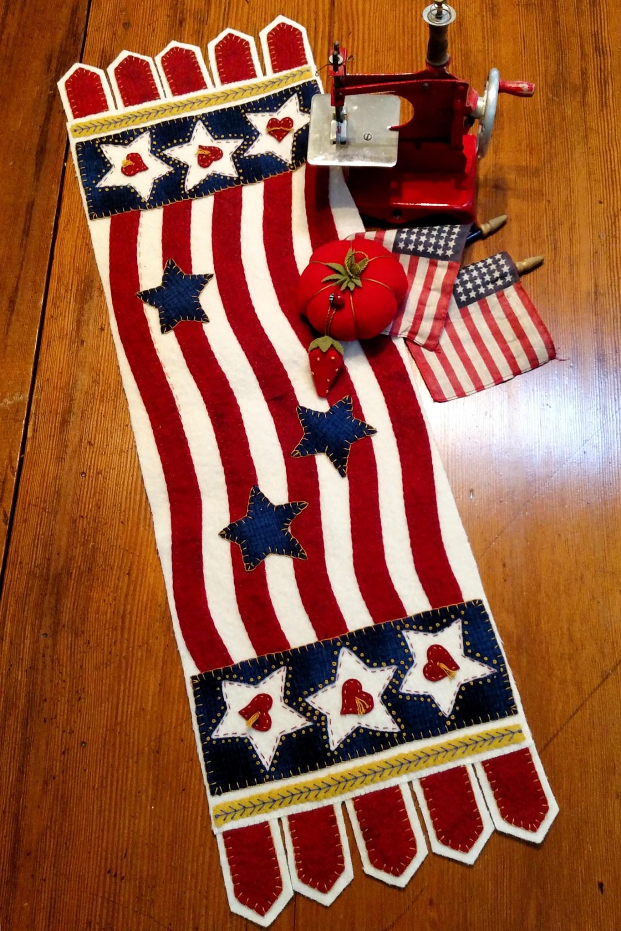 Stars 'n Stripes Table Runner Fabric Pack