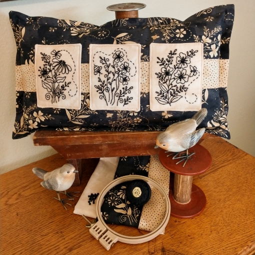 Wildflower Bouquet Pillow - Machine Embroidery Pattern