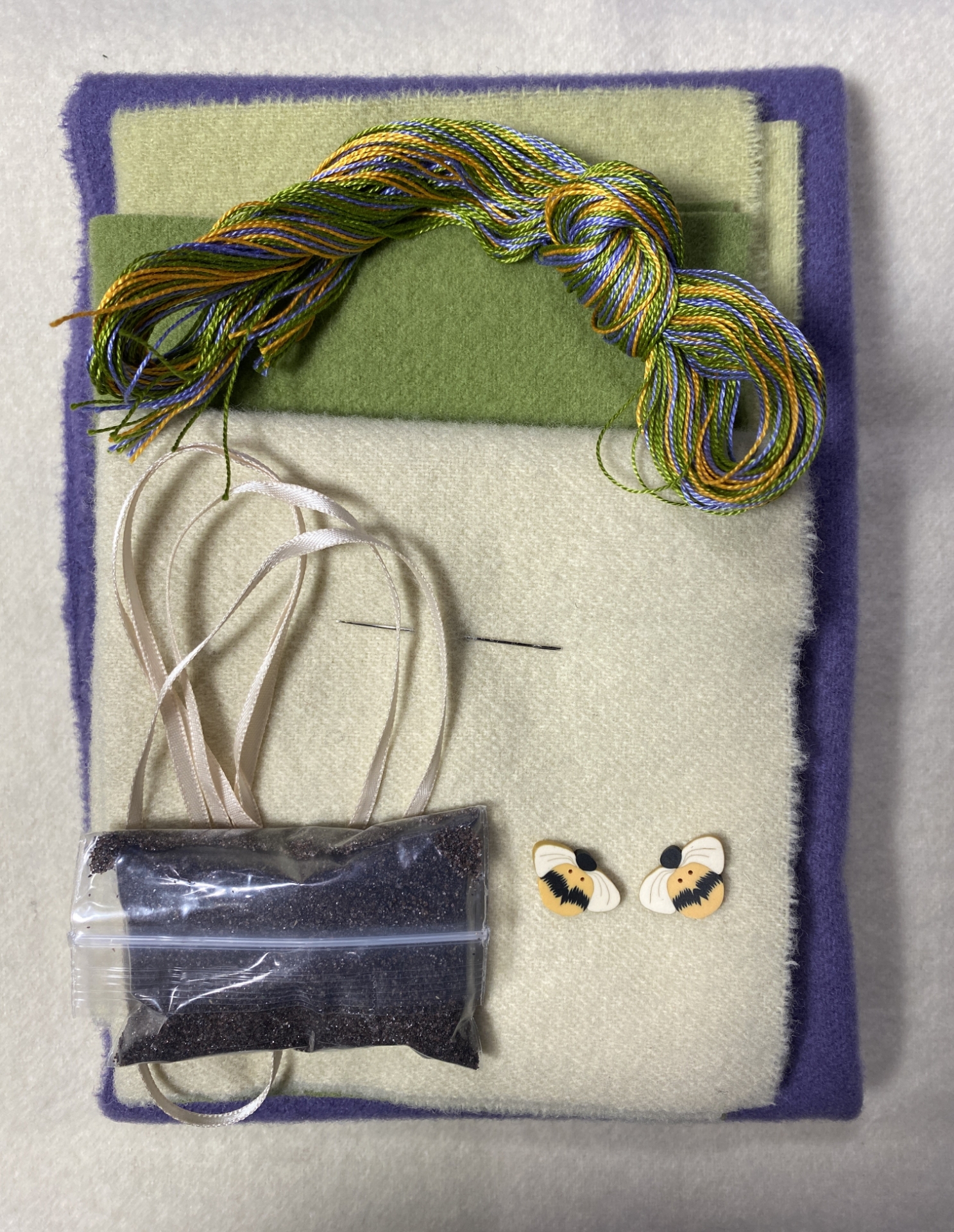 French Lavender Pin Cushion Wool Applique Pattern