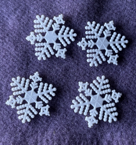 Large Delicate Snowflake Charms