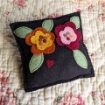 Elegant Floral Pin Cushions - Wool Applique Pattern